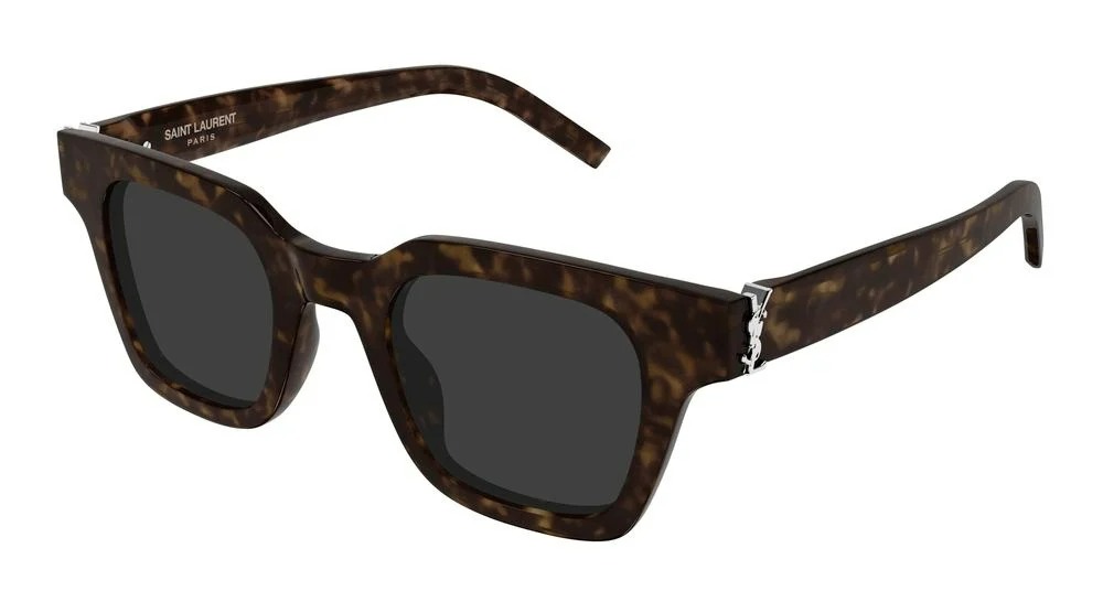 YVES SAINT LAURENT